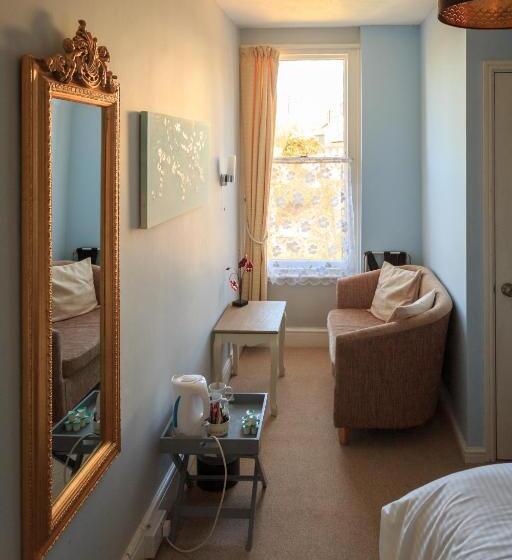 اتاق استاندارد, Bridge Guest House