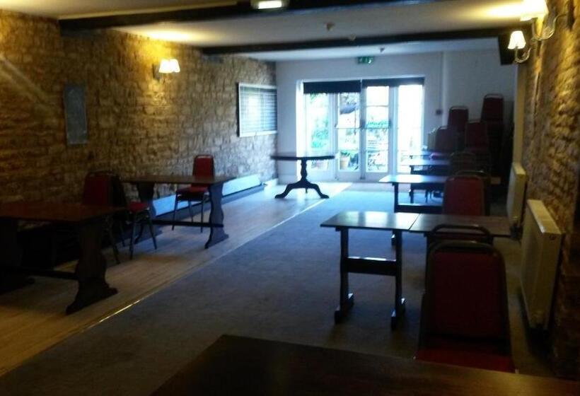 Номер Стандарт Индивидуальный, The Swan Inn