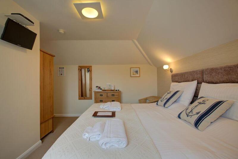 Номер Deluxe Кровать Кинг, Fair Winds Guest House