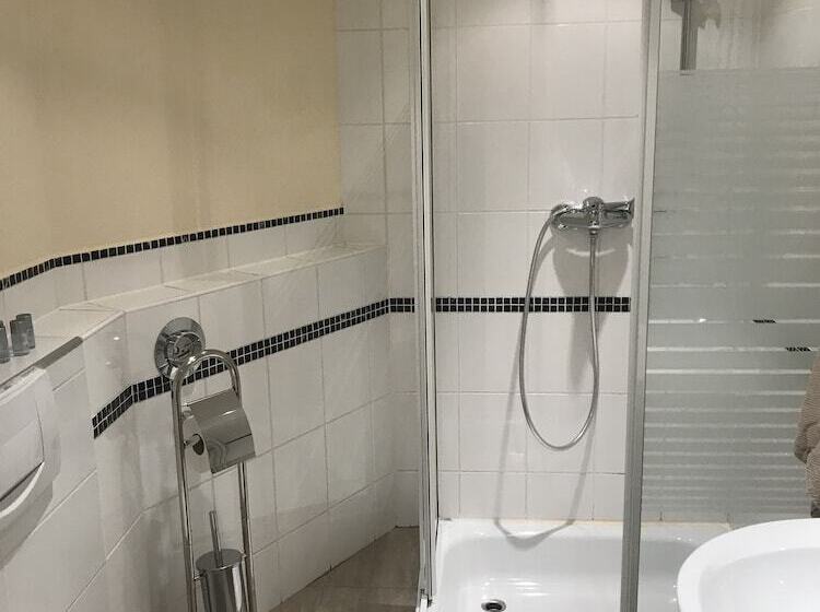 Номер Стандарт, Pension Bahnstrasse