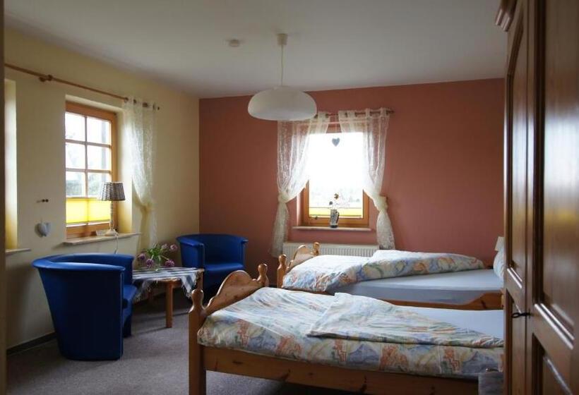 Номер Стандарт, Pension Moritz Und Hofladen Unterm Storchennest  16303 Schwedt,schwedter Allee1