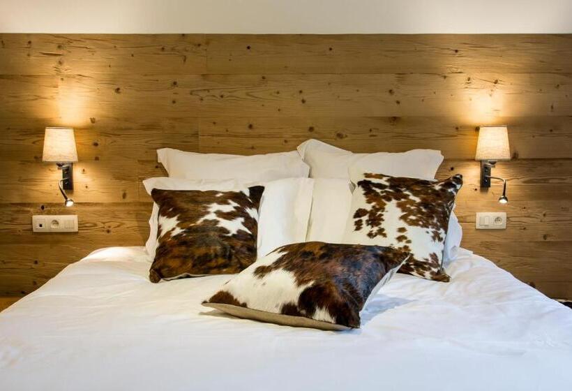 Апартаменты 1 Спальня с Балконом, Au Cheval Blanc   Chalet De Montagne   20 Personnes