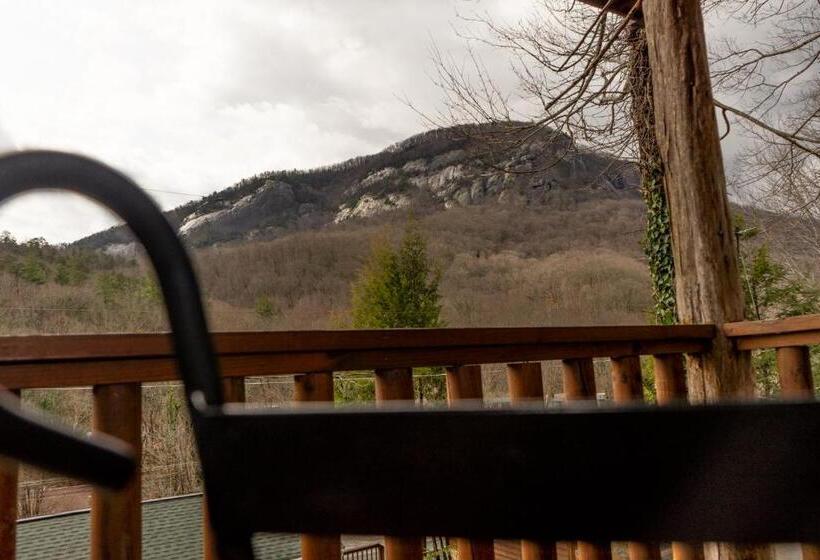 Family Suite, The Chimney Rock Inn & Cottages