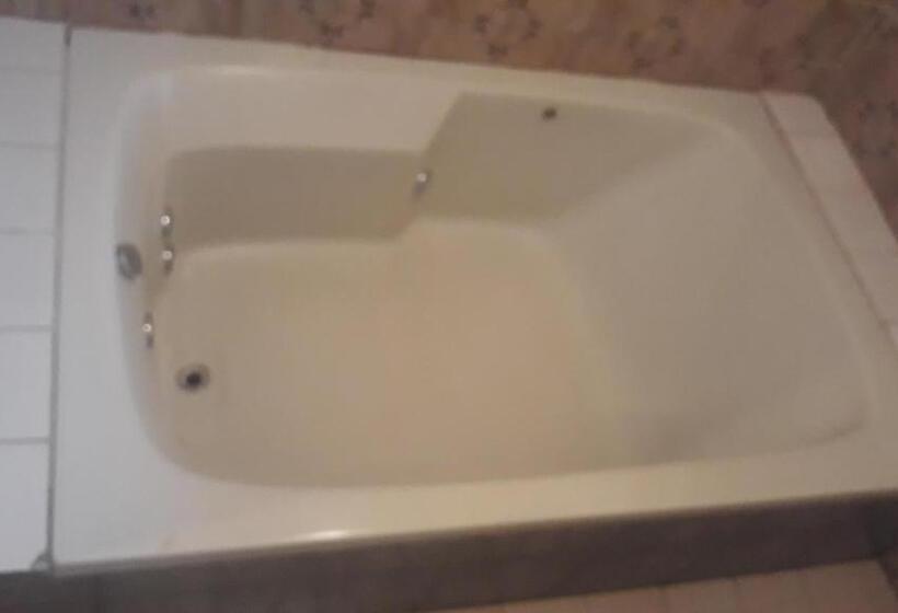 חדר אקונומי, Motel Casa Branca