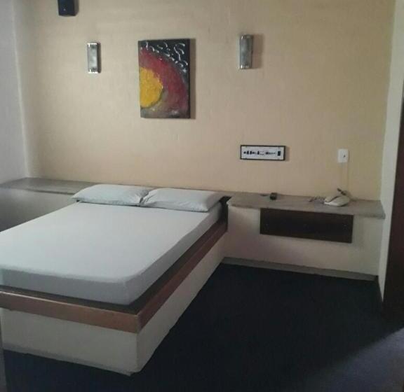 חדר אקונומי, Motel Casa Branca