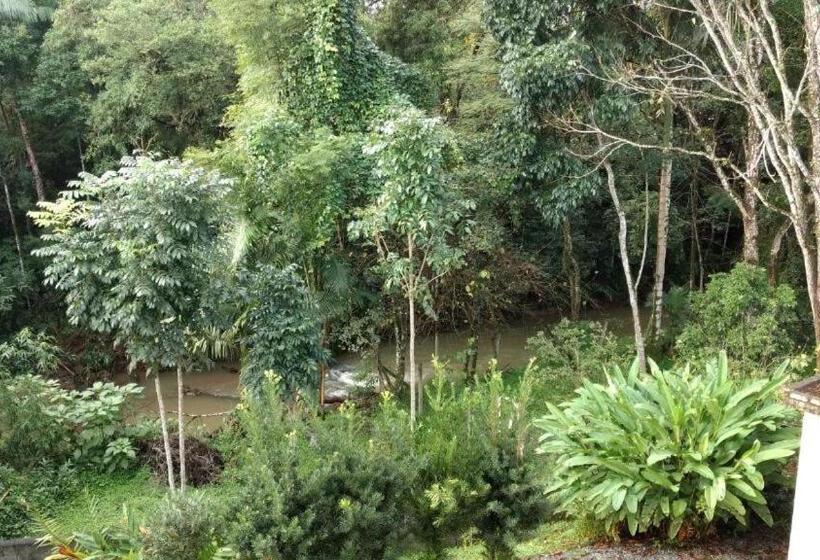 1 Bedroom Apartment River View, Pousada Agradável Pomerode