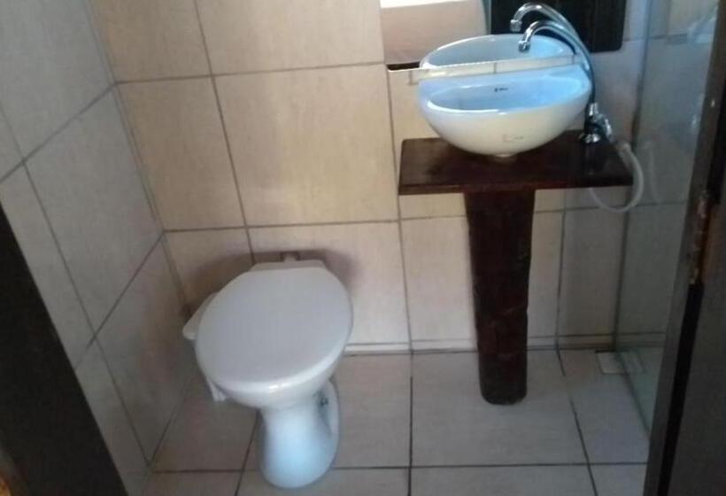 Номер Стандарт Трехместный, Pousada Tres Coracoes