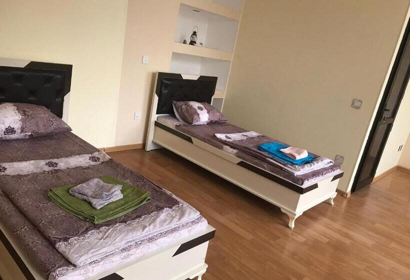 اتاق استاندارد, Beaming_house