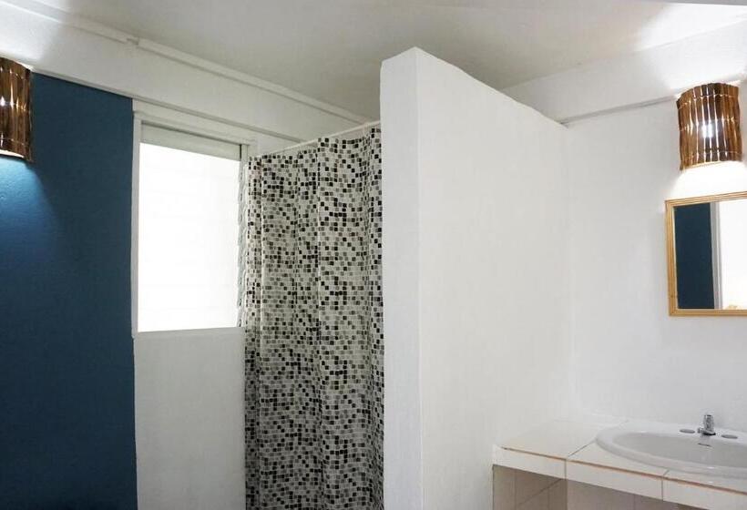 Quarto Standard Cama King, Le Bdm Playita