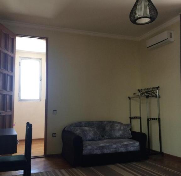 Standard Room, Cozy Guest House In Old Batumi