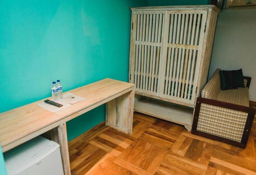 Номер Стандарт Трехместный, Espaço Tajj