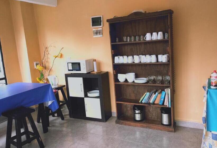 اتاق لوکس, Refugio De Mar