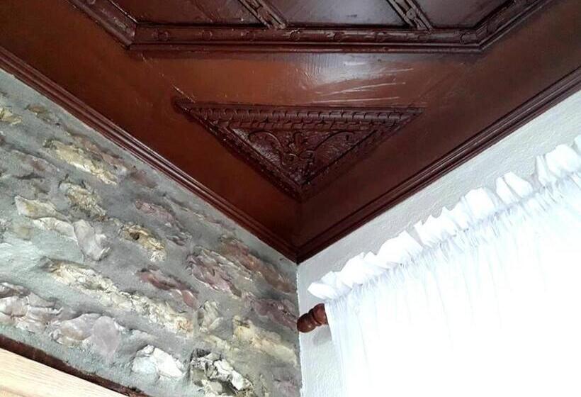 스탠다드 트리플 룸, Stone Rooms 1850