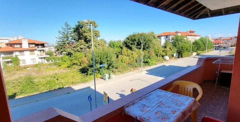 Четырехместный Номер Стандарт Вид на Море, Amfora Guest House