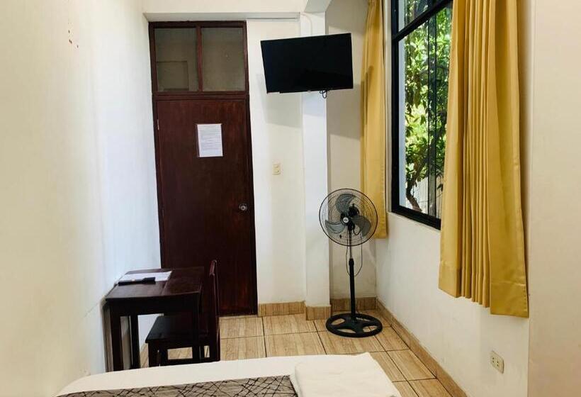 Chambre Standard, Hospedaje Marbis