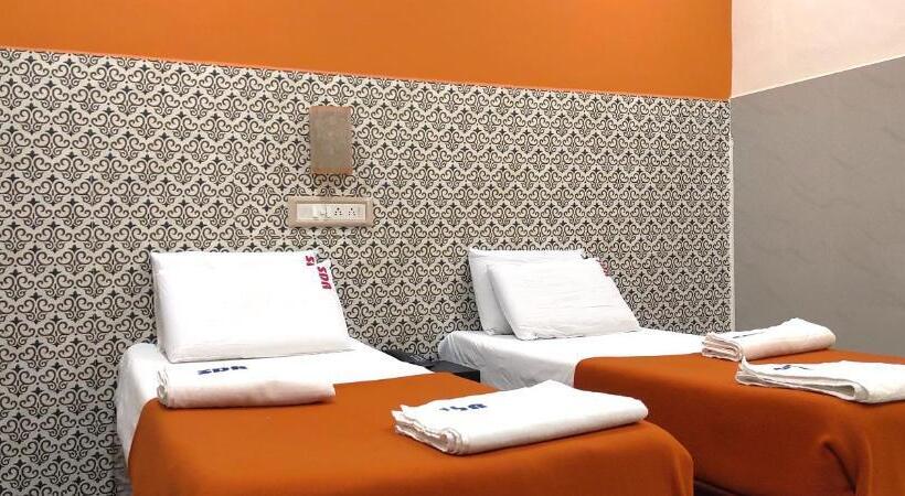 Номер Deluxe, Sarovara Deluxe Rooms