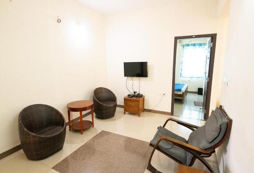 Апартаменты 3 Спальни, High Point Serviced Apartment
