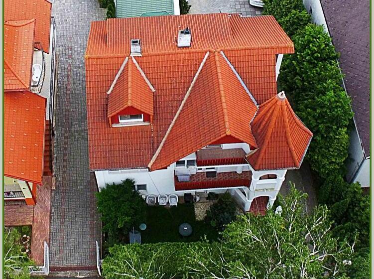 اتاق استاندارد با تراس, White & Quiet Apartment House