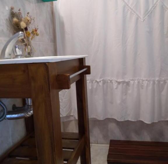 スタンダード４人部屋, La Perdida Casa De Campo