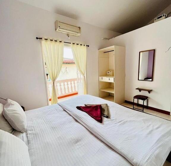 Номер Deluxe с Балконом, Skyview Villa