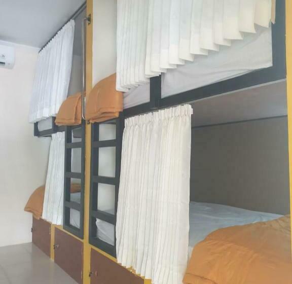 Кровать в Общей Комнате, Nipah Villas