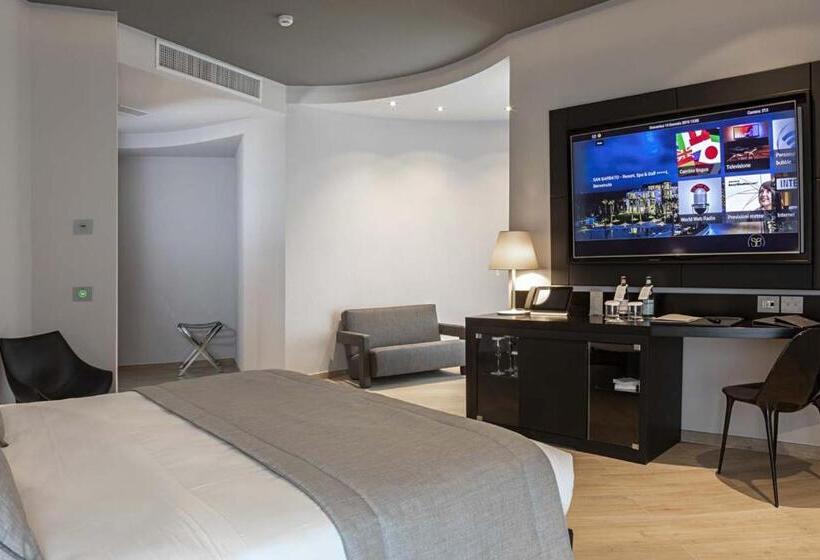 Полулюкс, San Barbato Resort Spa & Golf