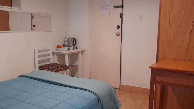 اتاق استاندارد یک نفره, Hospedaje De Lidia
