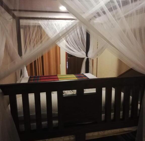 اتاق استاندارد یک نفره, Eden Reverie Deluxe Rooms And Spa