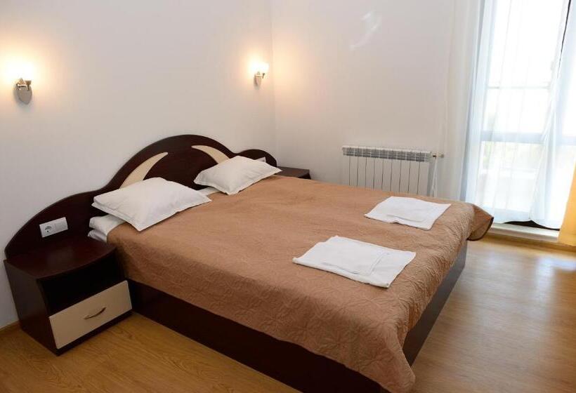 Номер Стандарт с Террасой, Guest House Nocturno