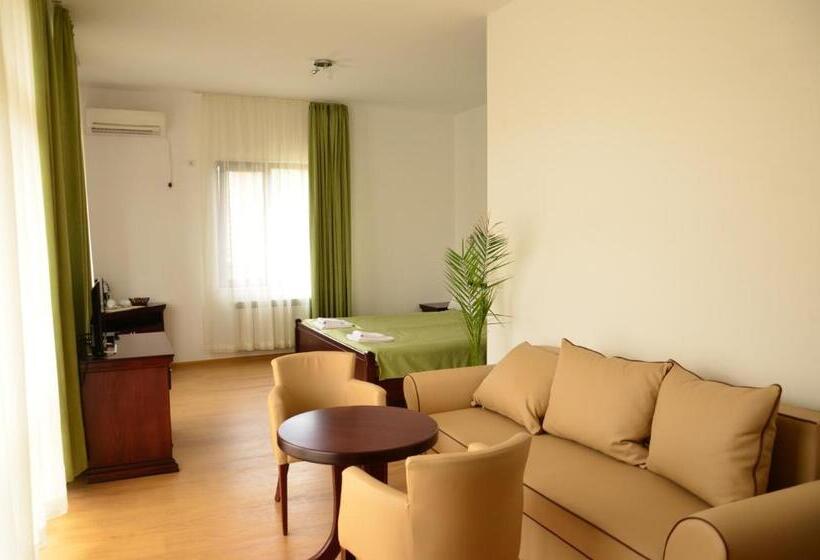 Семейный Номер Deluxe, Guest House Nocturno
