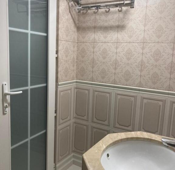 اتاق استاندارد با تخت بزرگ, Erik's Guest House