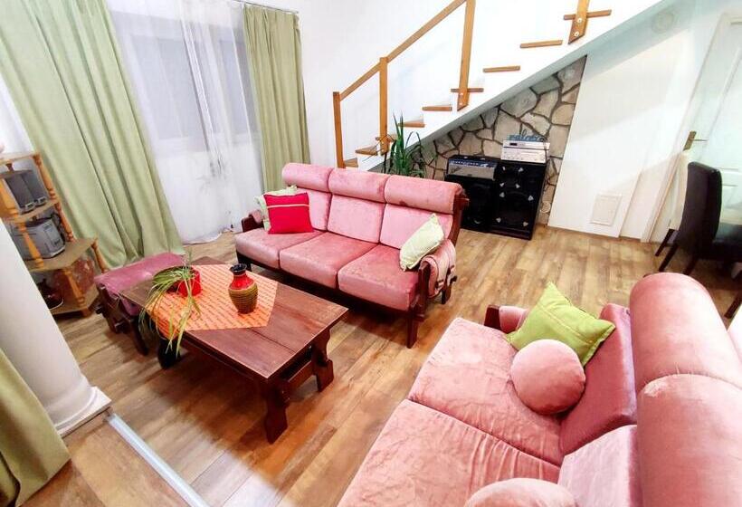 اتاق استاندارد با بالکن, Apartments And Rooms Minex