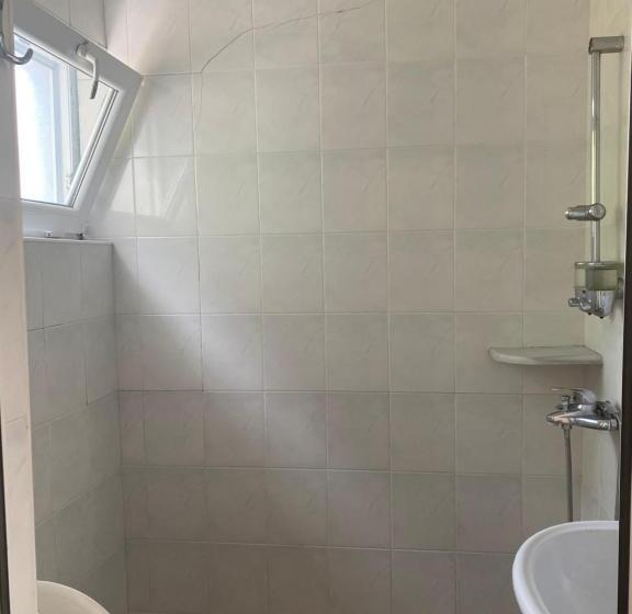 带海景的标准房, Badu Guest House
