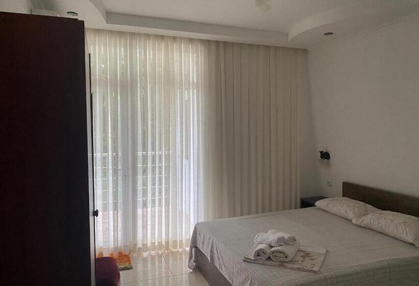 三人经典房间, Badu Guest House