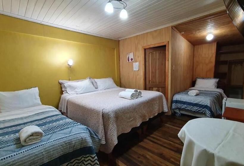 اتاق استاندارد چهار تخته, Hostal Las Heras