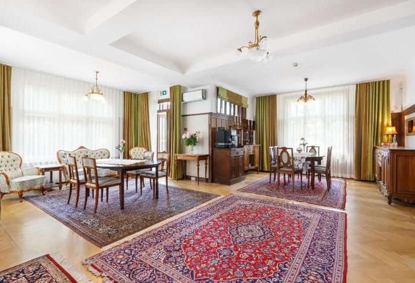 ویلای 1 خوابه با چشم‌انداز باغ, Villa Meri