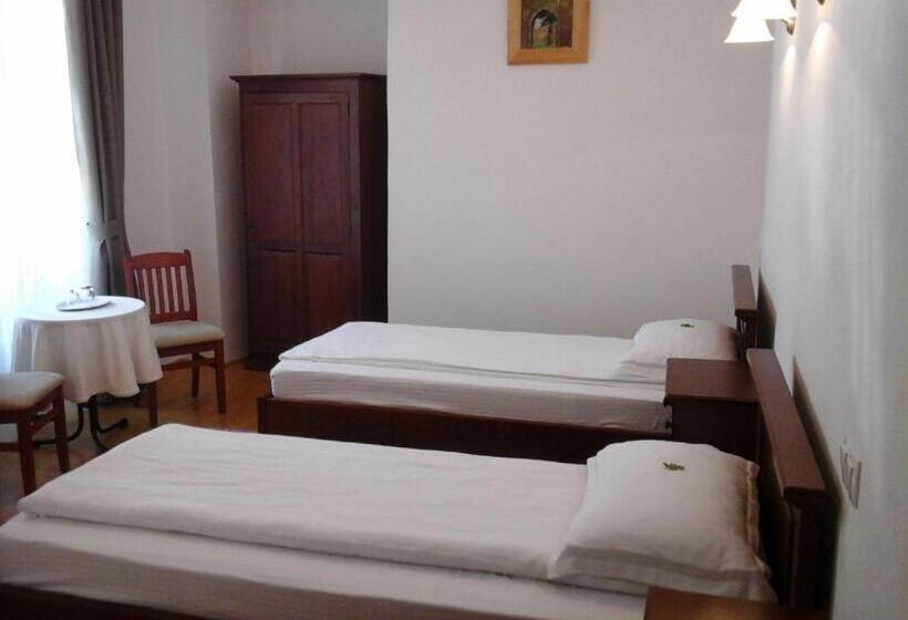 مجموعه ویستا شهر, Pensiunea Gasthaus Alte Post