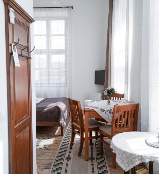 مجموعه ویستا شهر, Pensiunea Gasthaus Alte Post