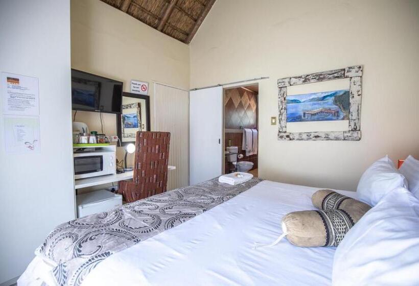 디럭스 룸, Thatch Haven Guesthouse