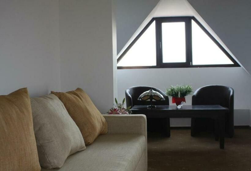 سوییت, Pensiunea Clasic