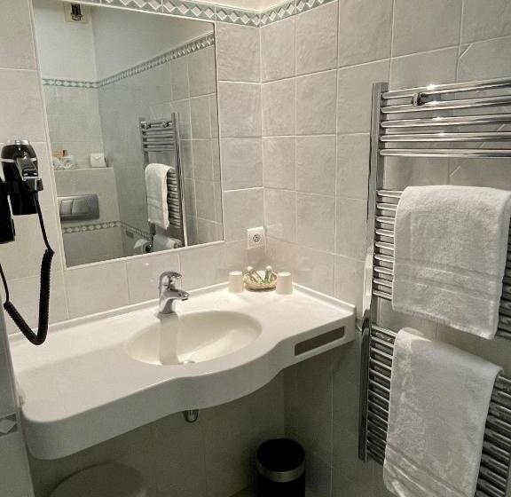 Номер Стандарт, Hôtel Au Logis Des Remparts