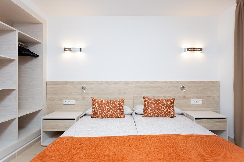 3 Bett Deluxe Zimmer, Ck