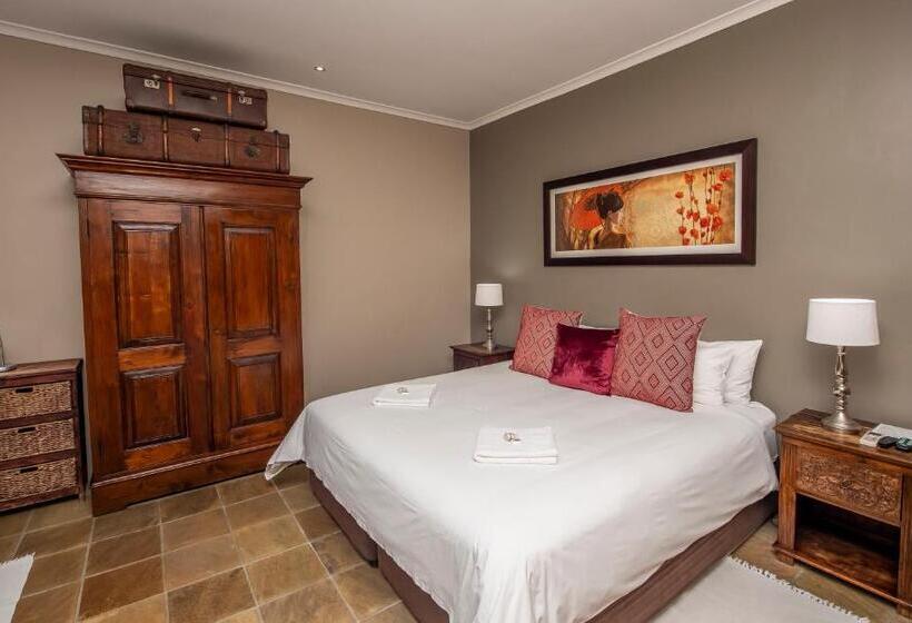 Номер Стандарт Трехместный, Excellent Guest House