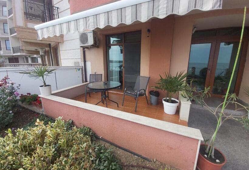 Студио Стандарт Вид на Море с Балконом, Guest House Skalite