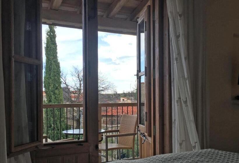 스탠다드 룸 풀장 전망, Apokryfo Traditional Guesthouse