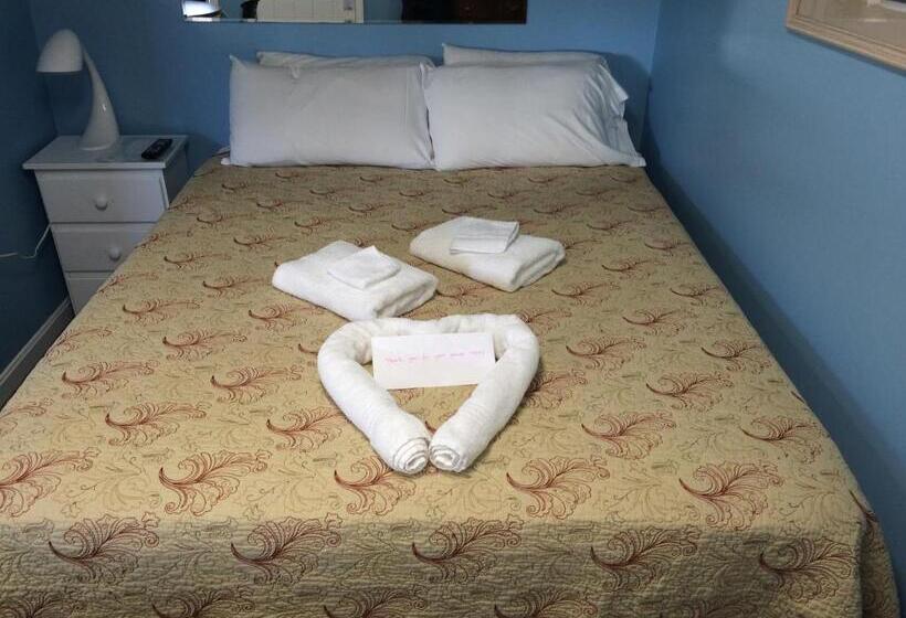 Студия Стандарт Двуспальная Кровать, The New Oceanic Inn