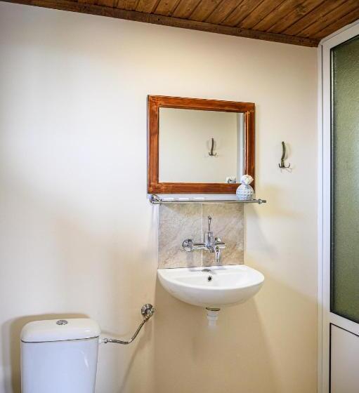 استودیو استاندارد با تخت کینگ, Medi Guest House
