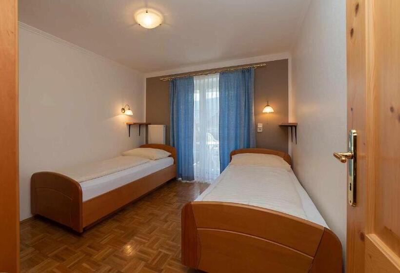 Апартаменты 2 Спальни, Bauernhof Liendl