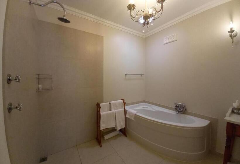 패밀리 스위트, La Pension Guest House