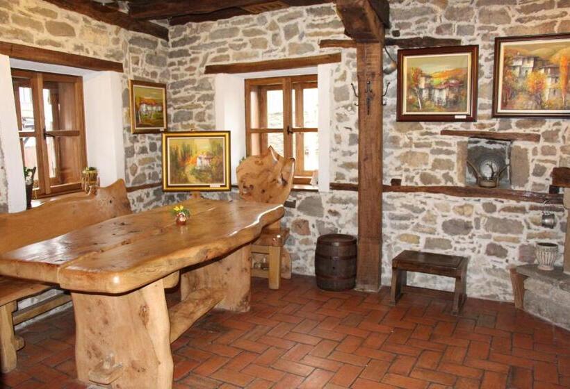 패밀리 룸, Guest House The Old Lovech
